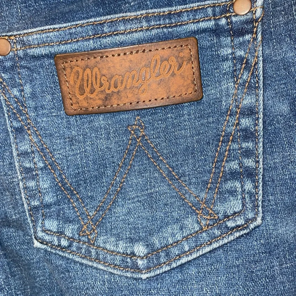 Wrangler retro women’s flare western jeans size 25X30 cowgirl rodeo jeans NWT - Picture 10 of 13
